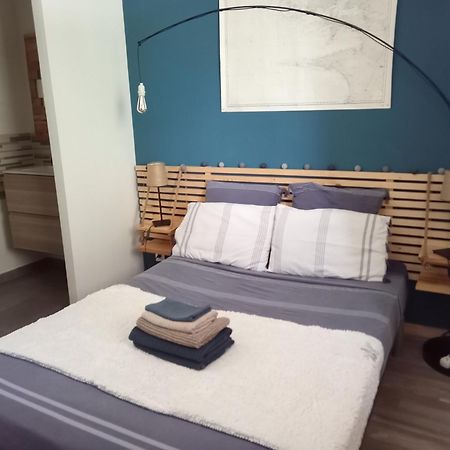 Comme A La Maison - Chambre Privee & Sde Attenante - Centre De Lorient, Vannes, Carnac Apartment Landaul Екстериор снимка