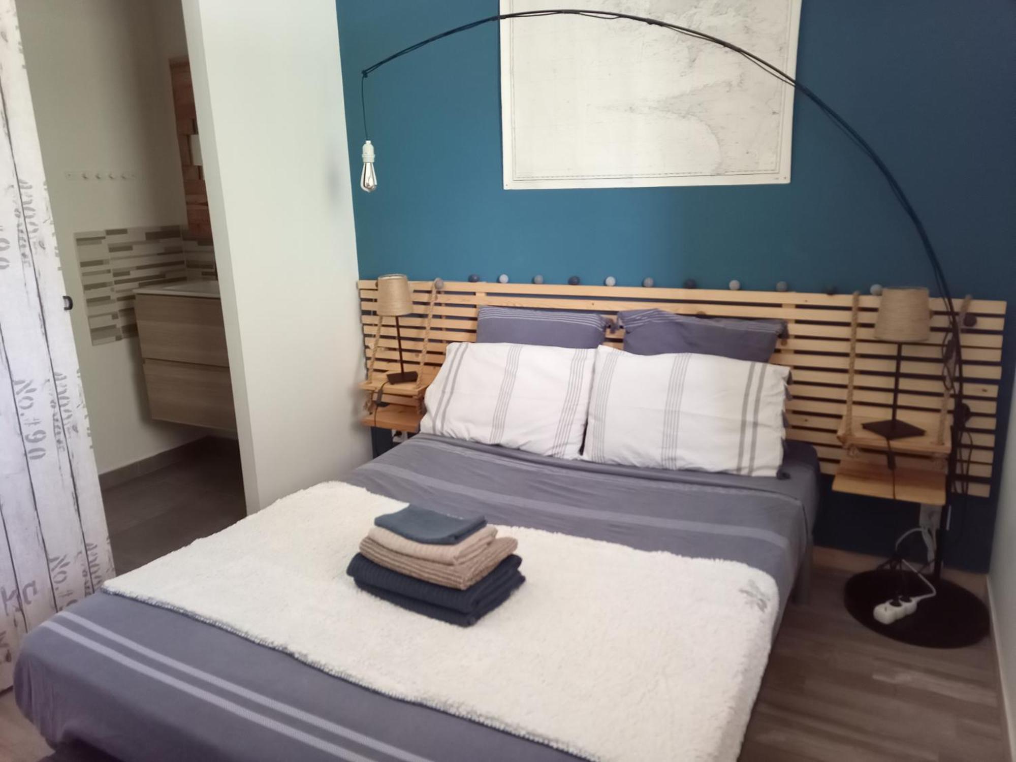 Comme A La Maison - Chambre Privee & Sde Attenante - Centre De Lorient, Vannes, Carnac Apartment Landaul Екстериор снимка